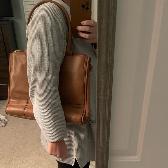 Tory Burch Tote Bag - Picture 12 of 12